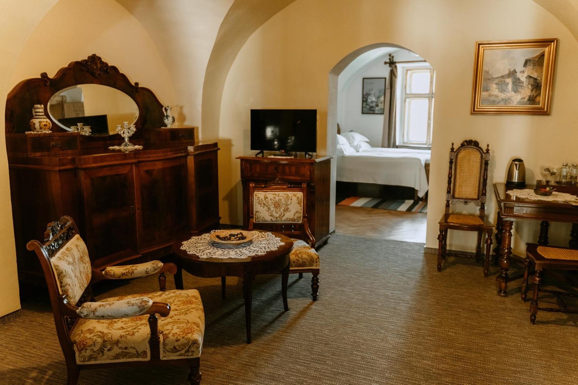 Fronius Boutique Residence Сигишоара Экстерьер фото